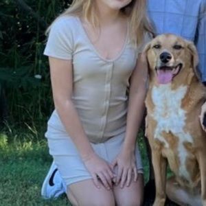 H&M - body con beige dress 😍😍